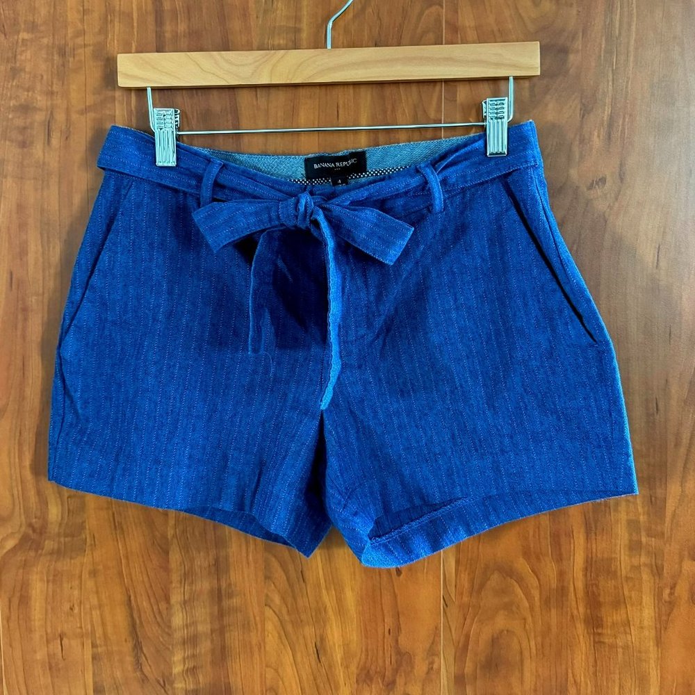 Banana Republic Chambray Pinstripe 3 1/2" Inseam Tie Short Size 4